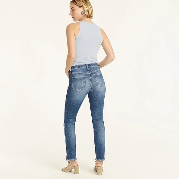 J CREW SLIM STRAIGHT LEG LODGE WASH BUTTON FLY JEANS NWT SZ 32 - Picture 2 of 4